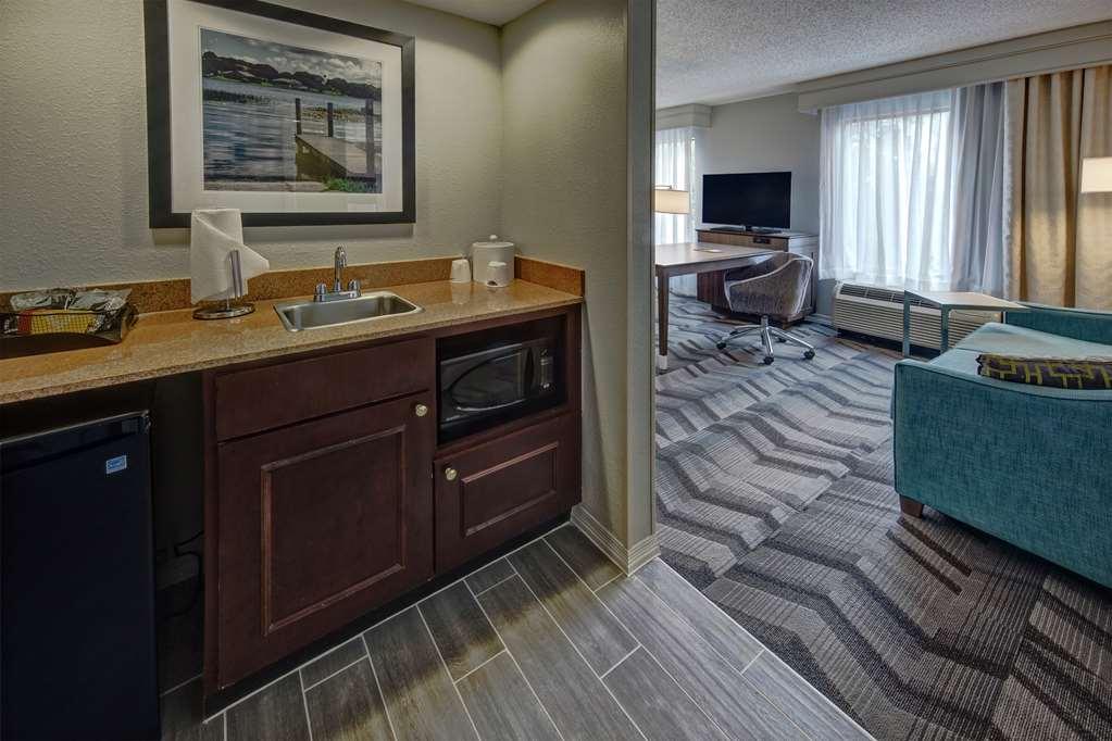 Hampton Inn & Suites Clermont Room photo