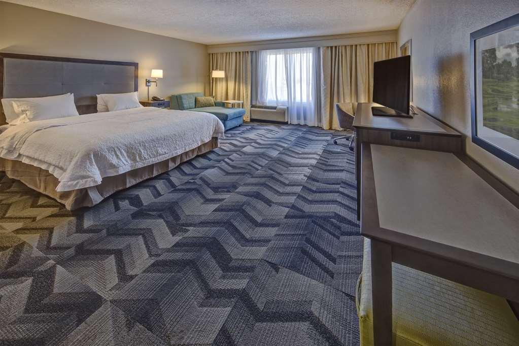 Hampton Inn & Suites Clermont Room photo