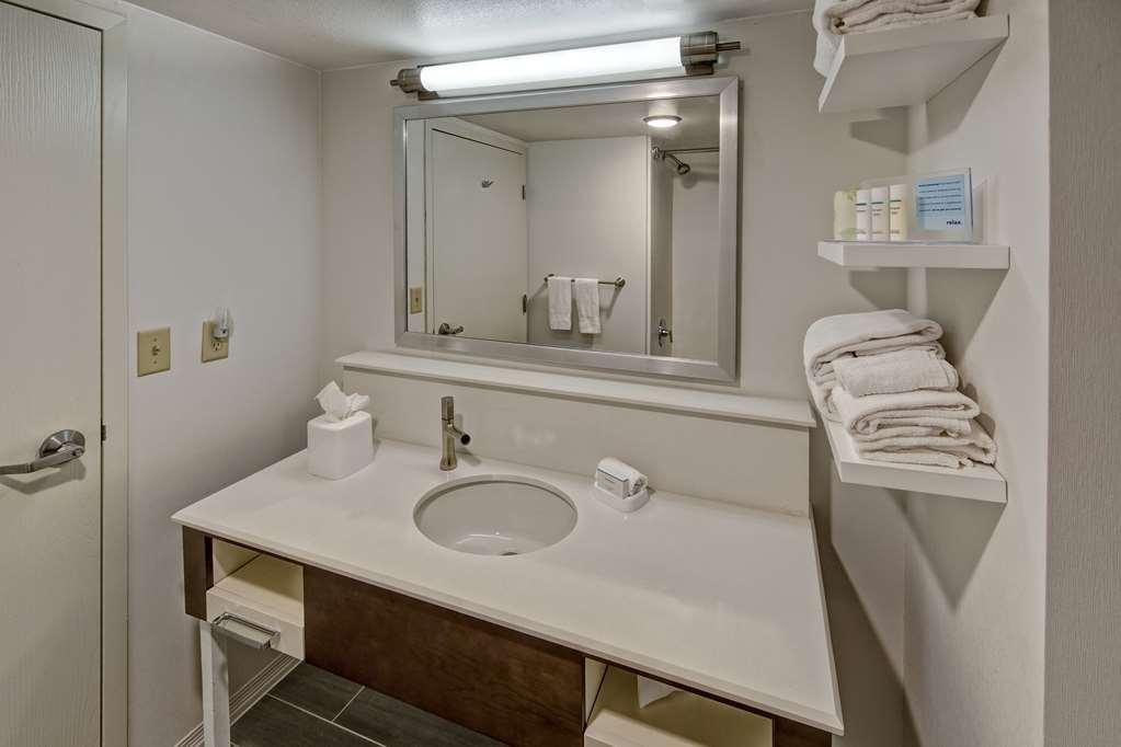 Hampton Inn & Suites Clermont Room photo